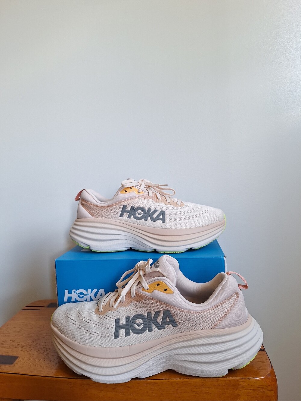 Hoka Bondi 8 'Cream Vanilla' Women's Size 10.5B - Picture 6 of 16